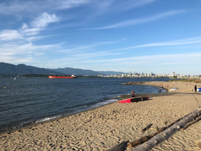 Vancouver Biking and Hiking Tour Experience